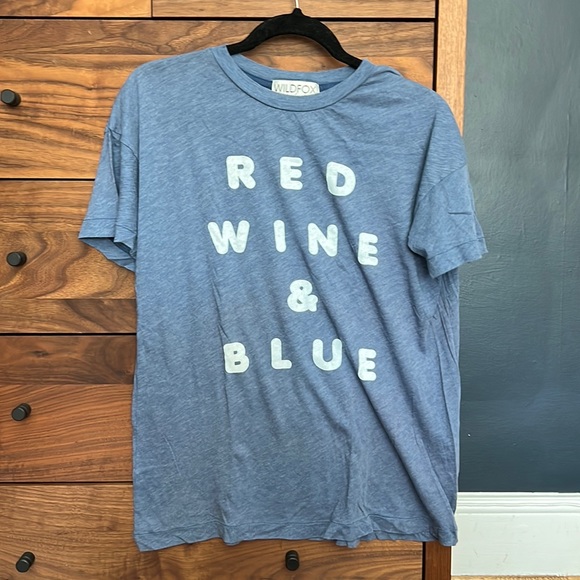 Wildfox Red Wine & Blue T Shirt - Picture 1 of 5